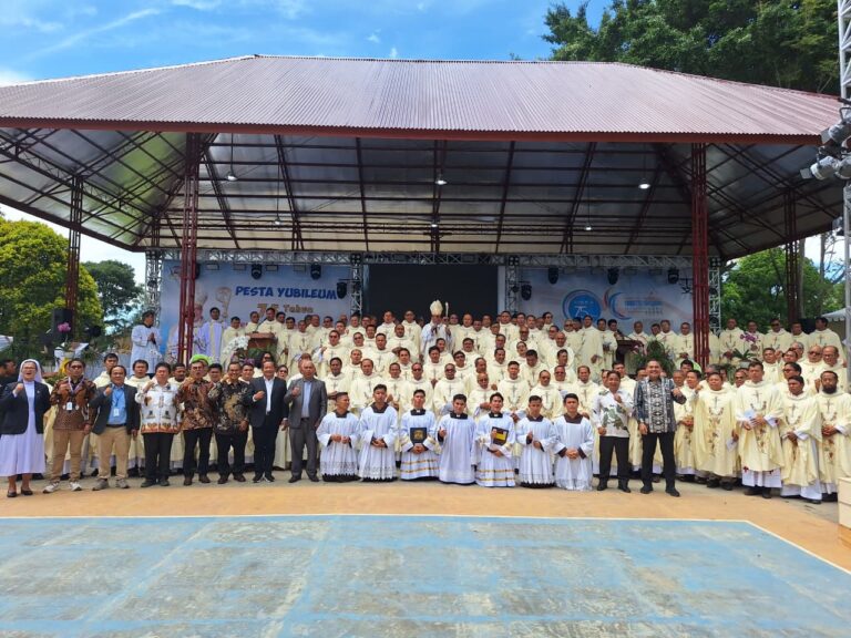 Yubelium Bermakna Rasa Syukur Atas Keberadaan Seminari Menengah Christus Crasendo Siantar