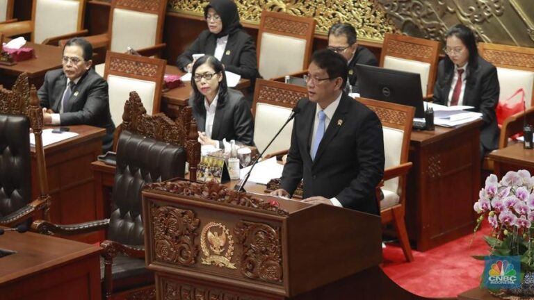 Menkeu Purbaya : Dari pada Duit Nganggur di BI, Mending Saya Bagikan ke Rakyat