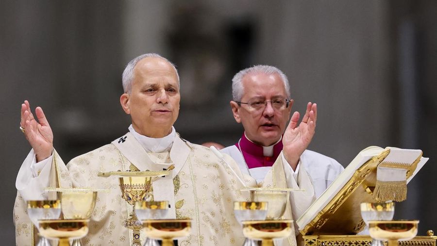 Paus Leo XIV Tekankan Perdamaian di Natal Perdana